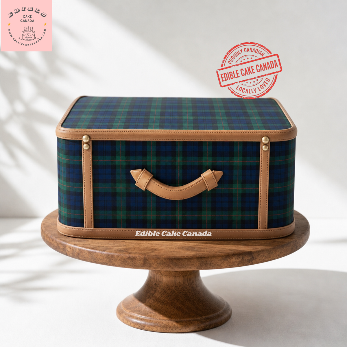 Edible tartan icing cake wrap applied to a round cake, green blue plaid stripe winter lodge design
